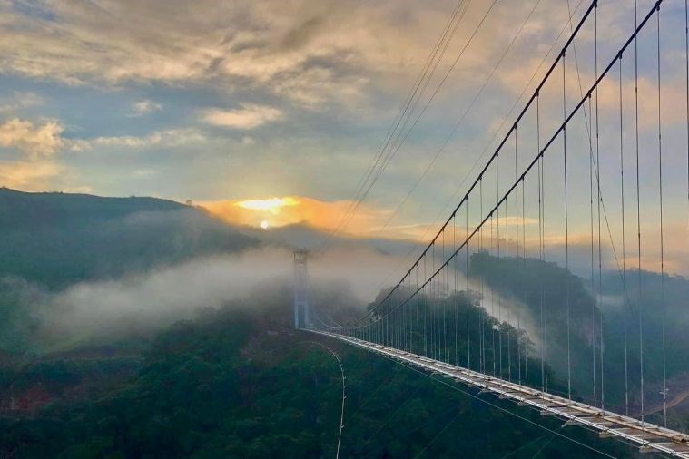 Tour Trương Gia Giới - Phượng Hoàng Cổ Trấn 6N5D Khởi Hành từ Hồ Chí Minh